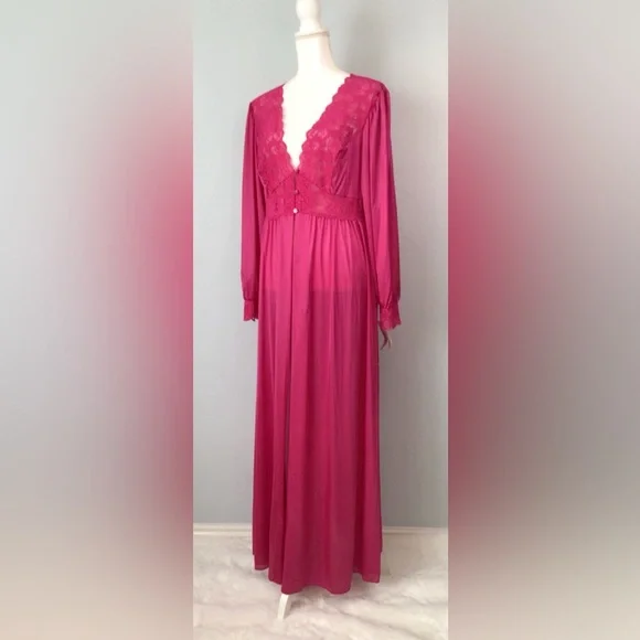 Vtg Shadowline Nylon Robe